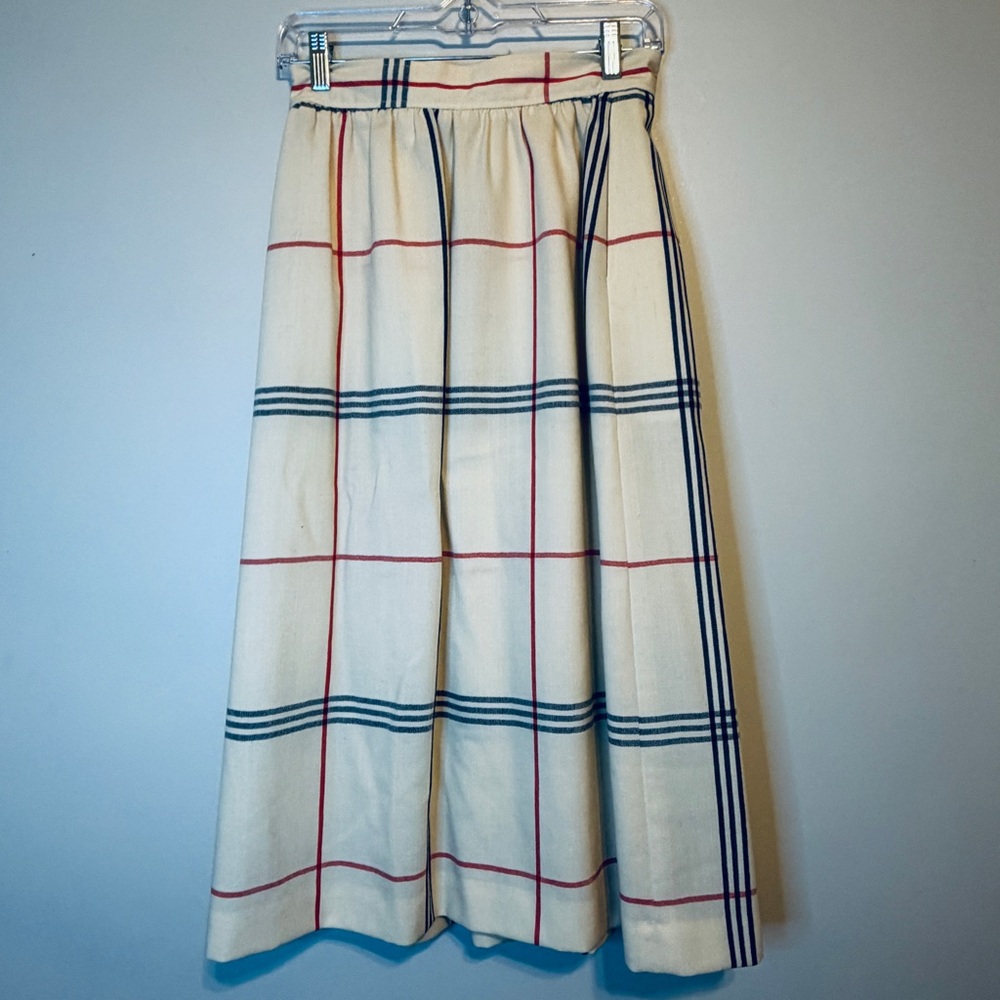 Evan Picone Cream Maxi Skirt with Black & Red Windowpane Plaid - Picture 2 of 8